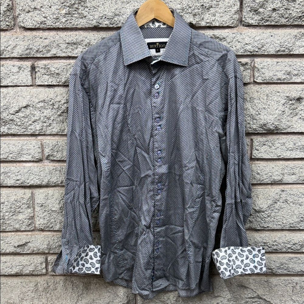 Men's Gray Patterned Button-Down Shirt